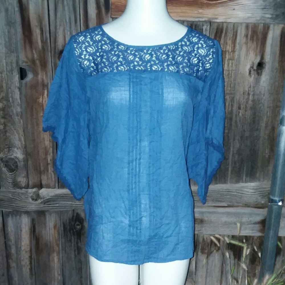 Blue Cotton Butterfly Top. Size S.